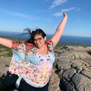 Meet your Posher, Graciela